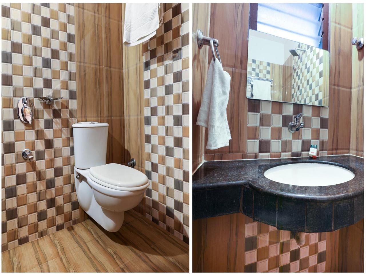 Oyo 10711 Hotel Nsnr Residency Visákhapatnam Kültér fotó